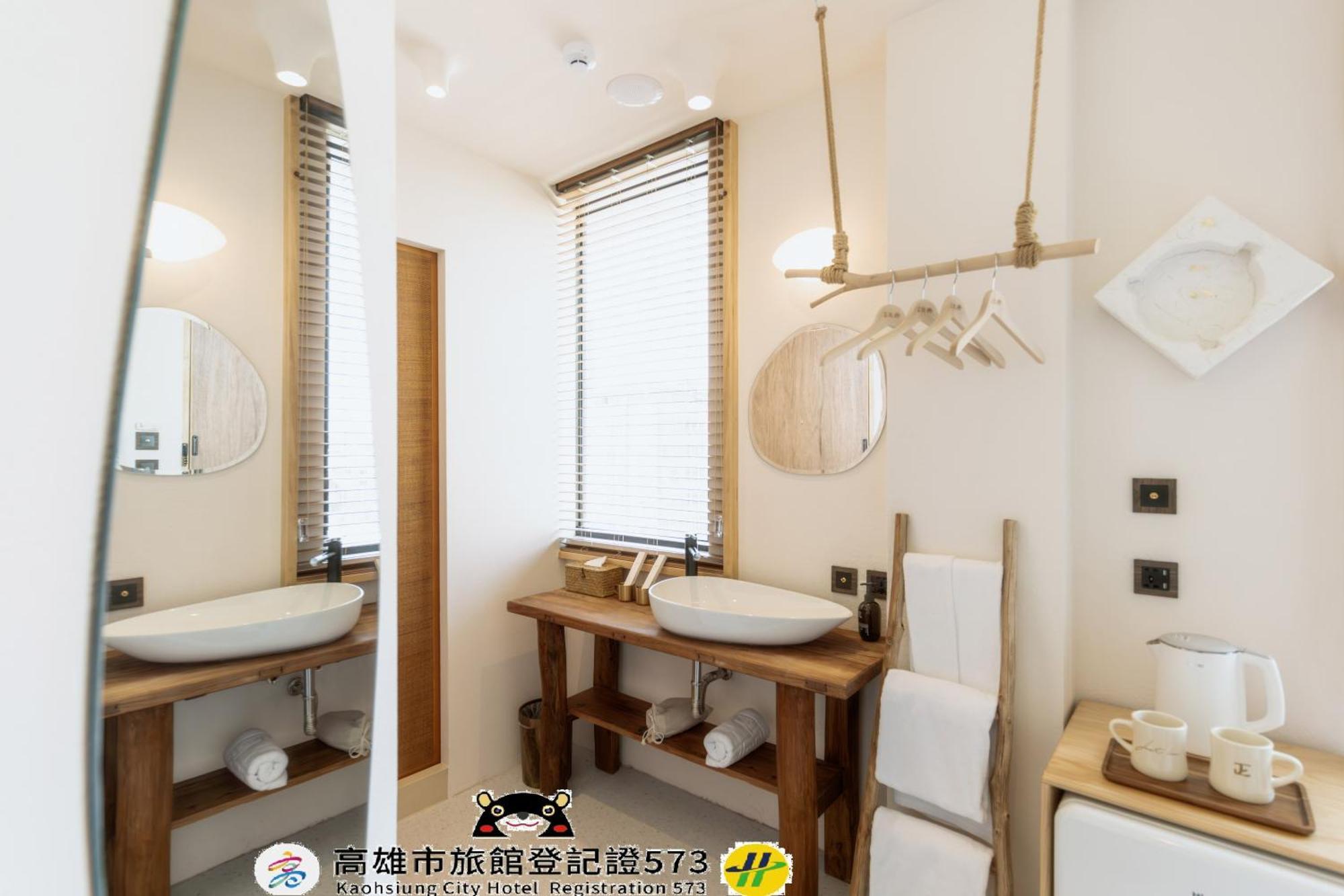 Just Inn Kaohsiung Esterno foto